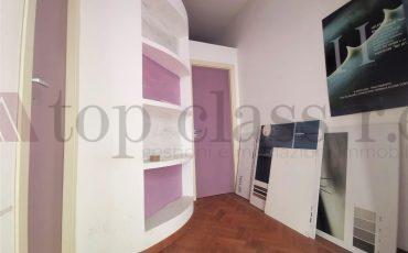 POZZUOLI ALTA AD. ANFITEATRO FLAVIO Locale Commerciale