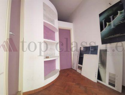 POZZUOLI ALTA AD. ANFITEATRO FLAVIO Locale Commerciale