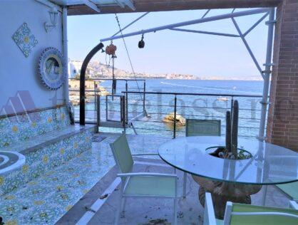 POSILLIPO Discesa S.Pietro 2 Frati cedesi usufrutto leggi INFO