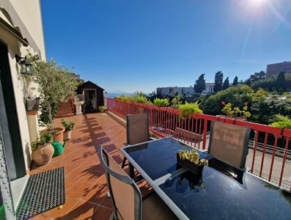 POZZUOLI ad. Aeronautica panoramico trilivelli giardino terrazzi posti auto