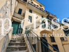 Interno immobiliare realistico e naturale-3